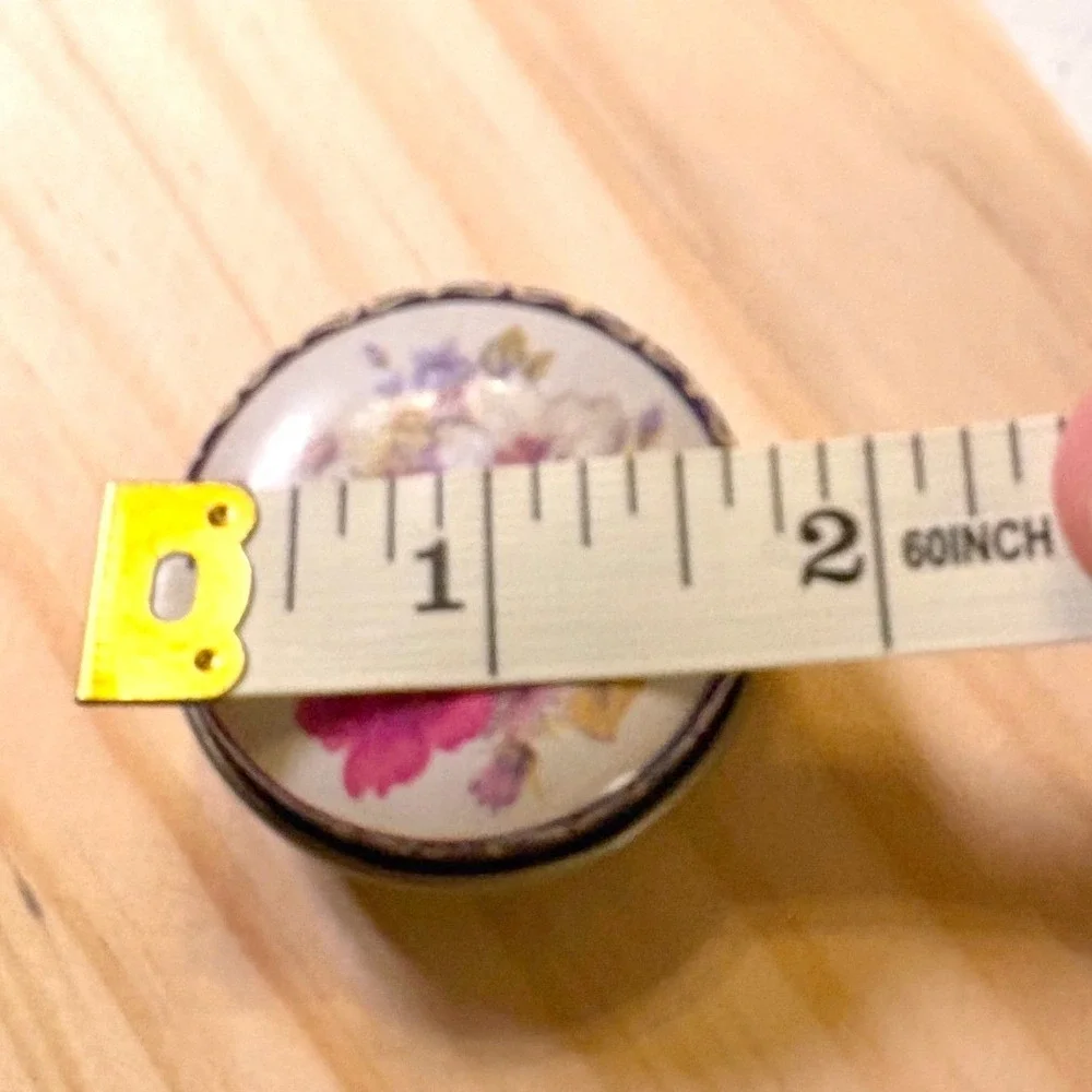 Vintage inspired Floral Motif Trinket Tin Multicolor Round Miniature bouquet